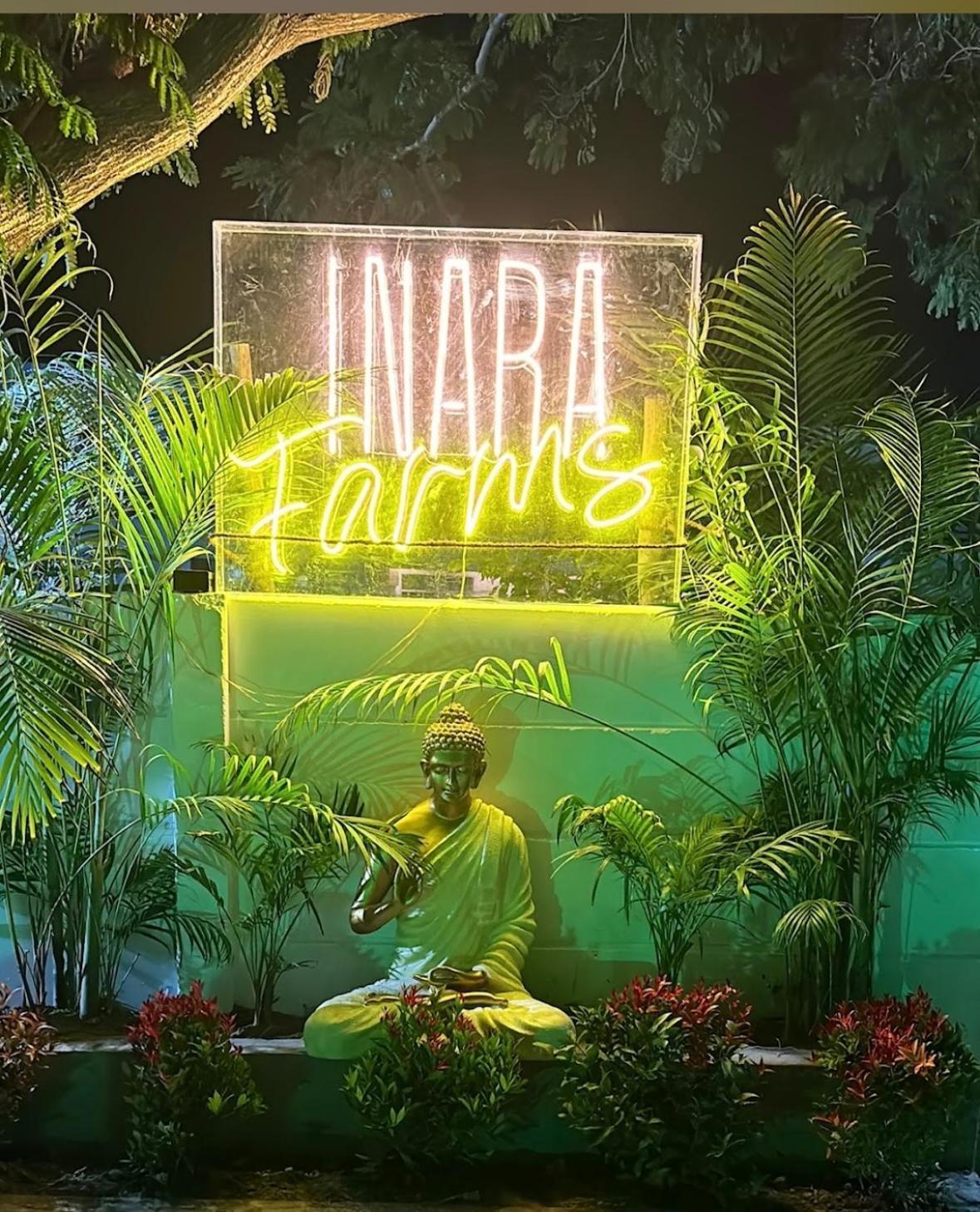 Vila Inara Farms Lakhnaú Exteriér fotografie